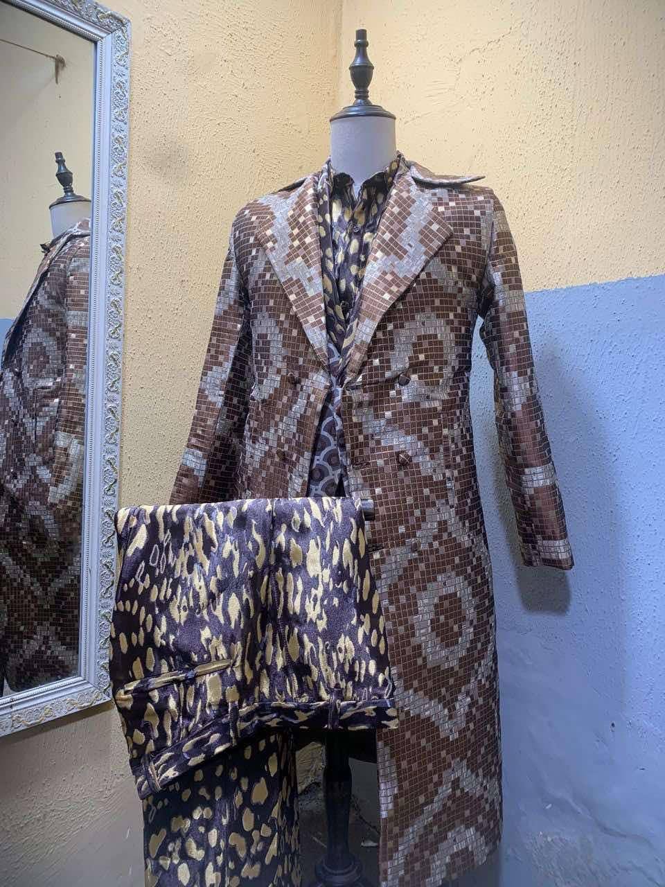 Luxury 4 Piece Suit - Image 2